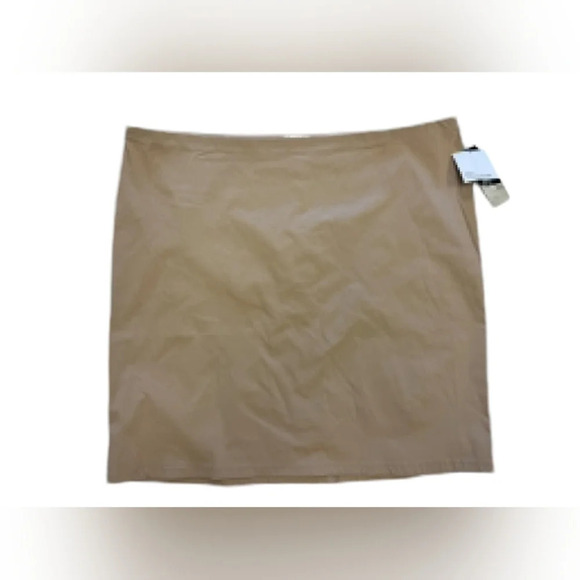 89th + Madison NWT Skirt Plus Size Beige Size 3X - Picture 5 of 7